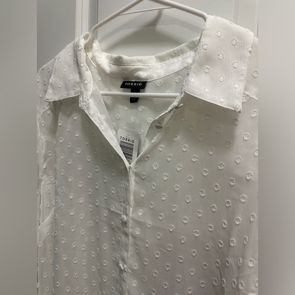 Madison - White Chiffon Clip Dot Button Front Blouse - Picture 8 of 13